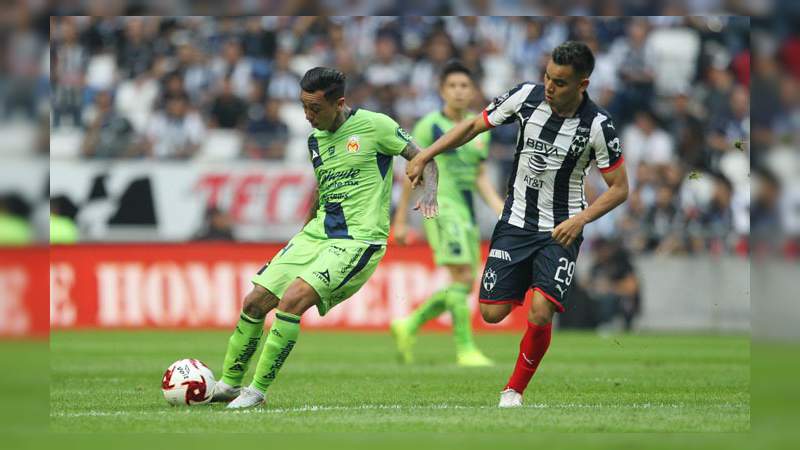 El VAR funcionó en favor del Monterrey y evitó el triunfo de Monarcas 