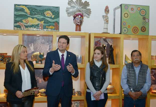 Inaugura Alcalde de Morelia Centro de Atención al Turista - Foto 1 