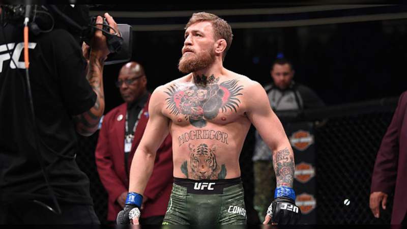 Conor McGregor festejó salvajemente en Las Vegas después de vencer a Cerrone 