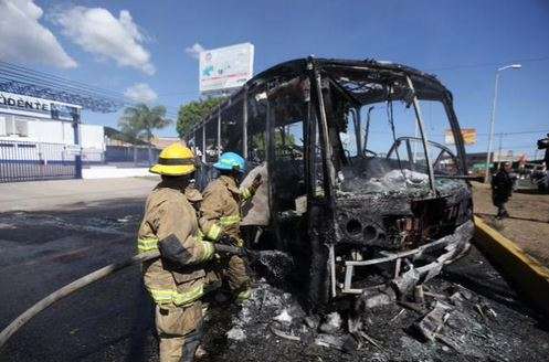 Confirman 7 muertos y 15 detenidos tras jornada de violencia en Jalisco - Foto 0 
