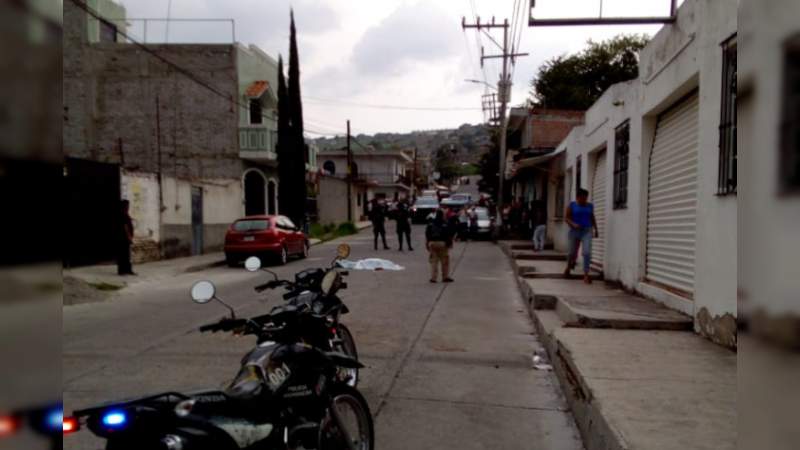 Localizan cuerpo baleado de un hombre en Sahuayo, Michoacán 