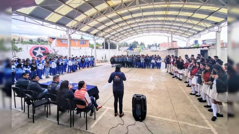 Imparte IJUMICH talleres en institución impulsada por el antorchismo 