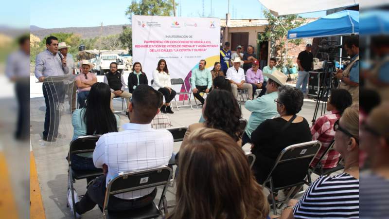 Inaugura y supervisa SCOP, vialidades en Ixtlán - Foto 0 