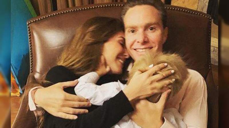 Ya nació el Segundo bebé de Anahí y Manuel Velasco , Se llama Emiliano 