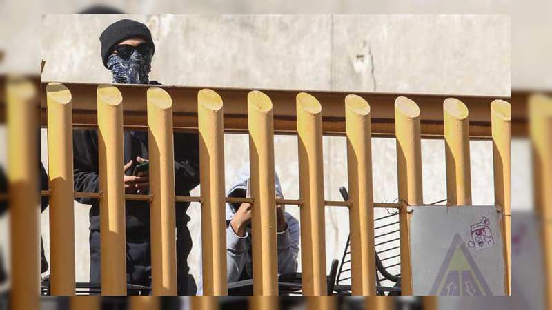 Once escuelas y facultades de la UNAM, en paro por violencia de género - Foto 0 
