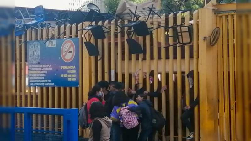 Once escuelas y facultades de la UNAM, en paro por violencia de género - Foto 2 