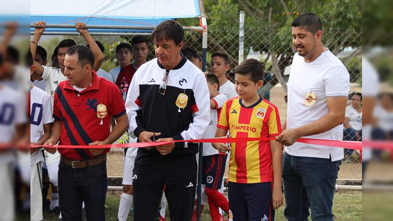 Huetamo ya tiene escuela de futbol vinculada a Monarcas Morelia - Foto 0 