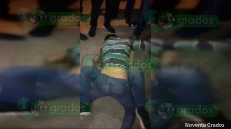 Niños sicarios se mandan mensajes y pelean para diversión de narcos en México - Foto 1 