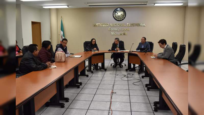 INE Michoacán informa sobre el centro de consulta electoral 