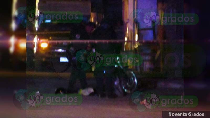 Asesinan a hombre y hieren a su hermano cuando iban en moto en Zamora, Michoacán - Foto 2 