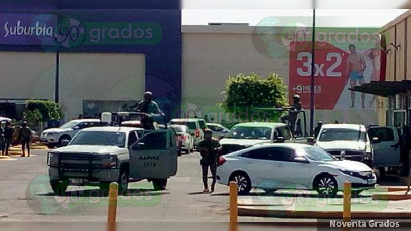 En operativo, Marina ingresa a un restaurante VIPS para detener a cuatro comensales, en Celaya, Guanajuato - Foto 0 