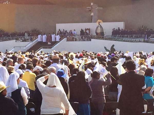 Emotiva Misa del Papa Francisco ante consagrados en Michoacán  