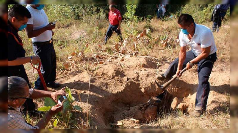 40 cuerpos rescatados de fosas clandestinas en Michoacán en 2020 - Foto 0 