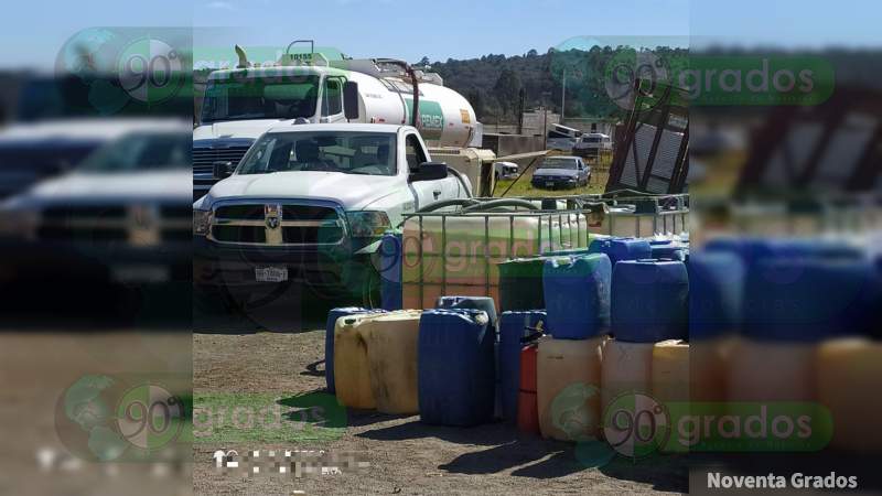 Entrega FGR a PEMEX 80 mil litros de gasolina asegurada en el estado de Hidalgo - Foto 0 