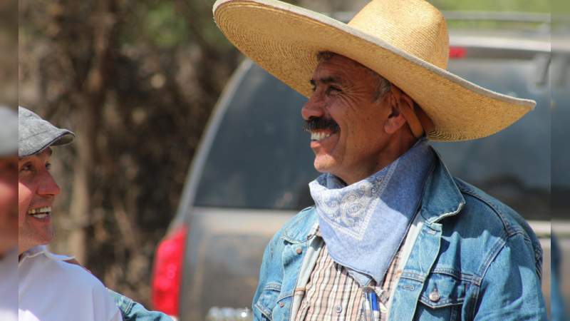 Muy buena reaparición del Alejandro Ayala y Marbella Romero en La Calera de Miguel Tapia 