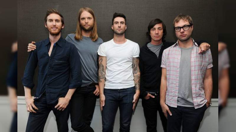 Maroon 5 sorprende con increíble concierto a mexicanos 