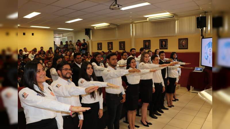 Capítulos estudiantiles, indispensables para enriquecer la formación: José Luis Gil Vázquez - Foto 0 