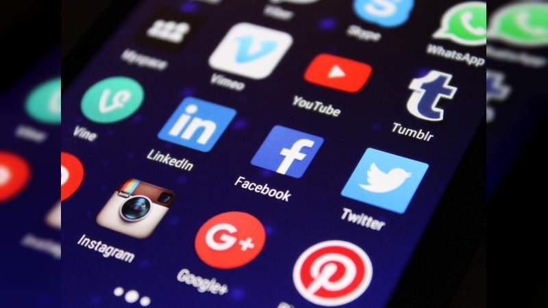 Consumo de información en redes sociales, responsabilidad de usuarios: UDEM  - Foto 0 