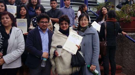 Alumna del Centro de Idiomas del Ceconexpo, la primera michoacana certificada en Chino Mandarín‏  