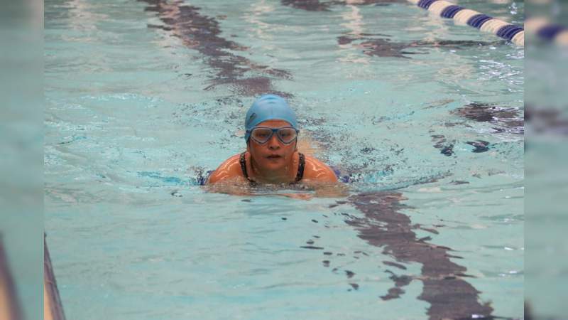 Amplía oferta Curso Anual de Natación del Bicentenario - Foto 2 