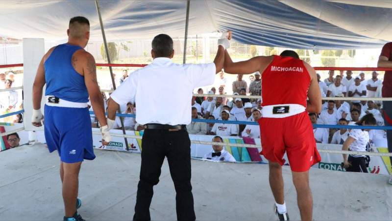 Definidos, finalistas del Torneo de Box “Puños de Gloria”  - Foto 0 