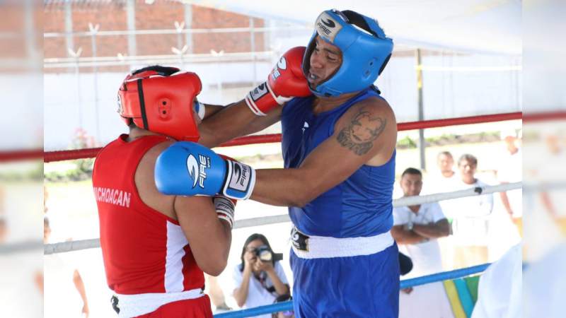 Definidos, finalistas del Torneo de Box “Puños de Gloria”  - Foto 2 