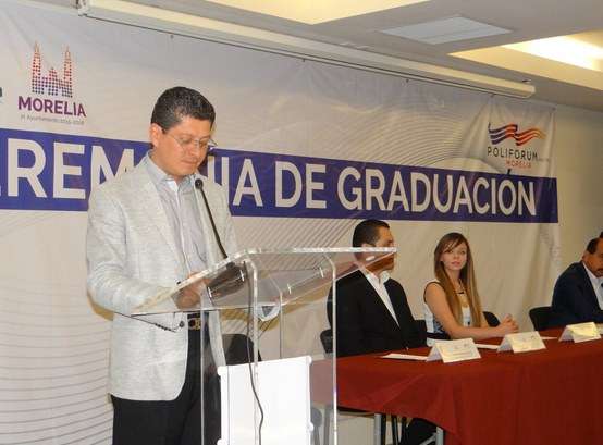 Poliforum Digital incentiva formación académica de jóvenes 